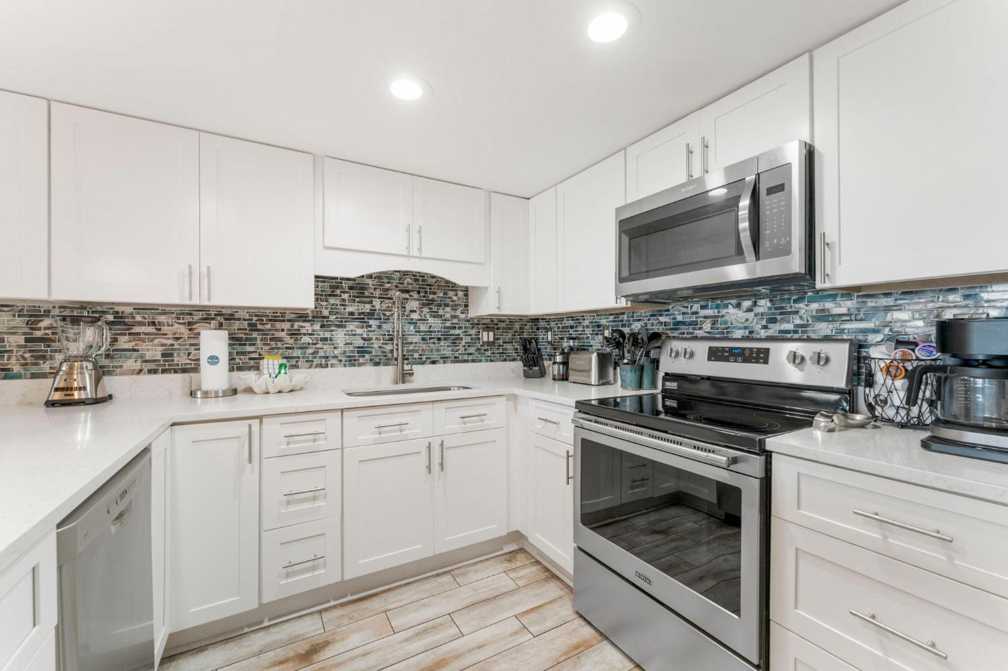 Stunning 2/2 Designer Condo W Coastal Appeal Right On The Gulf! Panama City Beach Εξωτερικό φωτογραφία