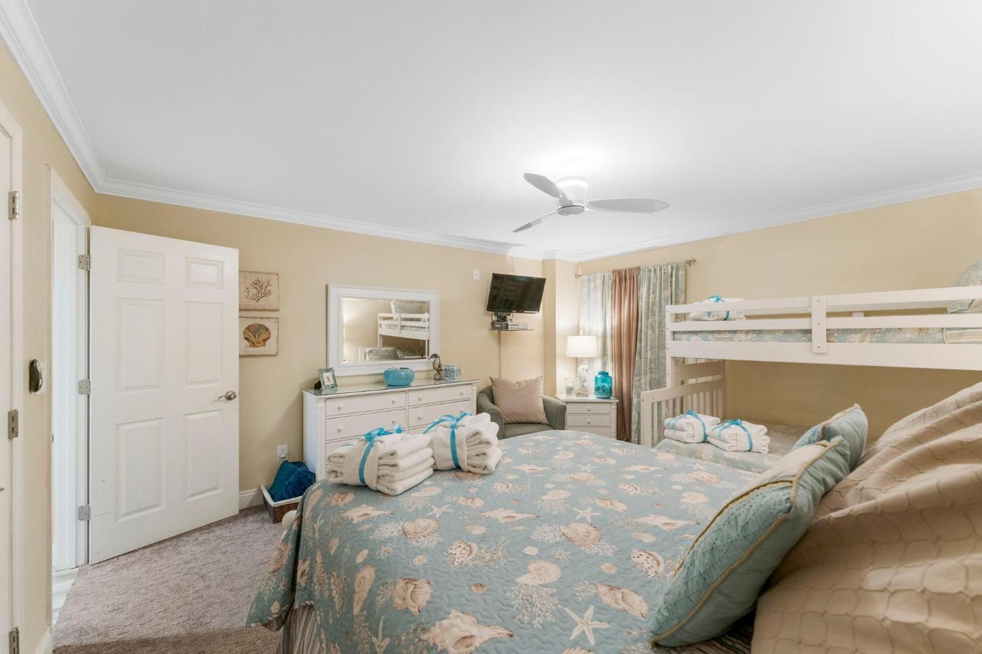 Stunning 2/2 Designer Condo W Coastal Appeal Right On The Gulf! Panama City Beach Εξωτερικό φωτογραφία
